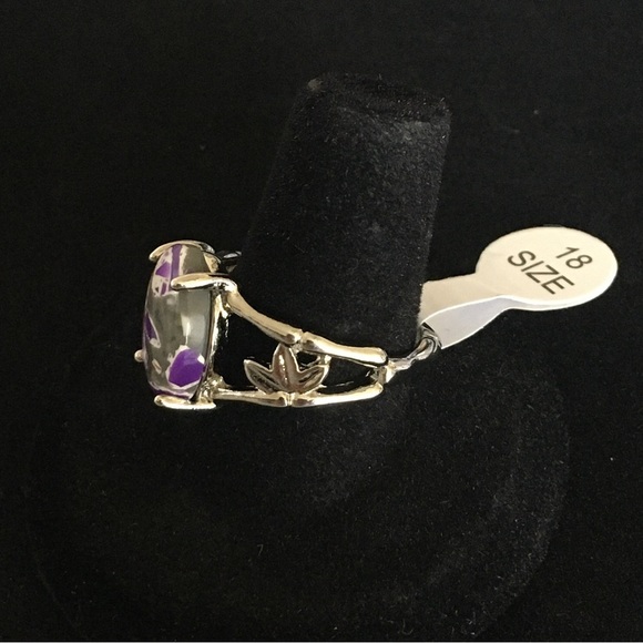 Purple Gray and White Oval Stone Fashion Ring - Picture 3 of 6